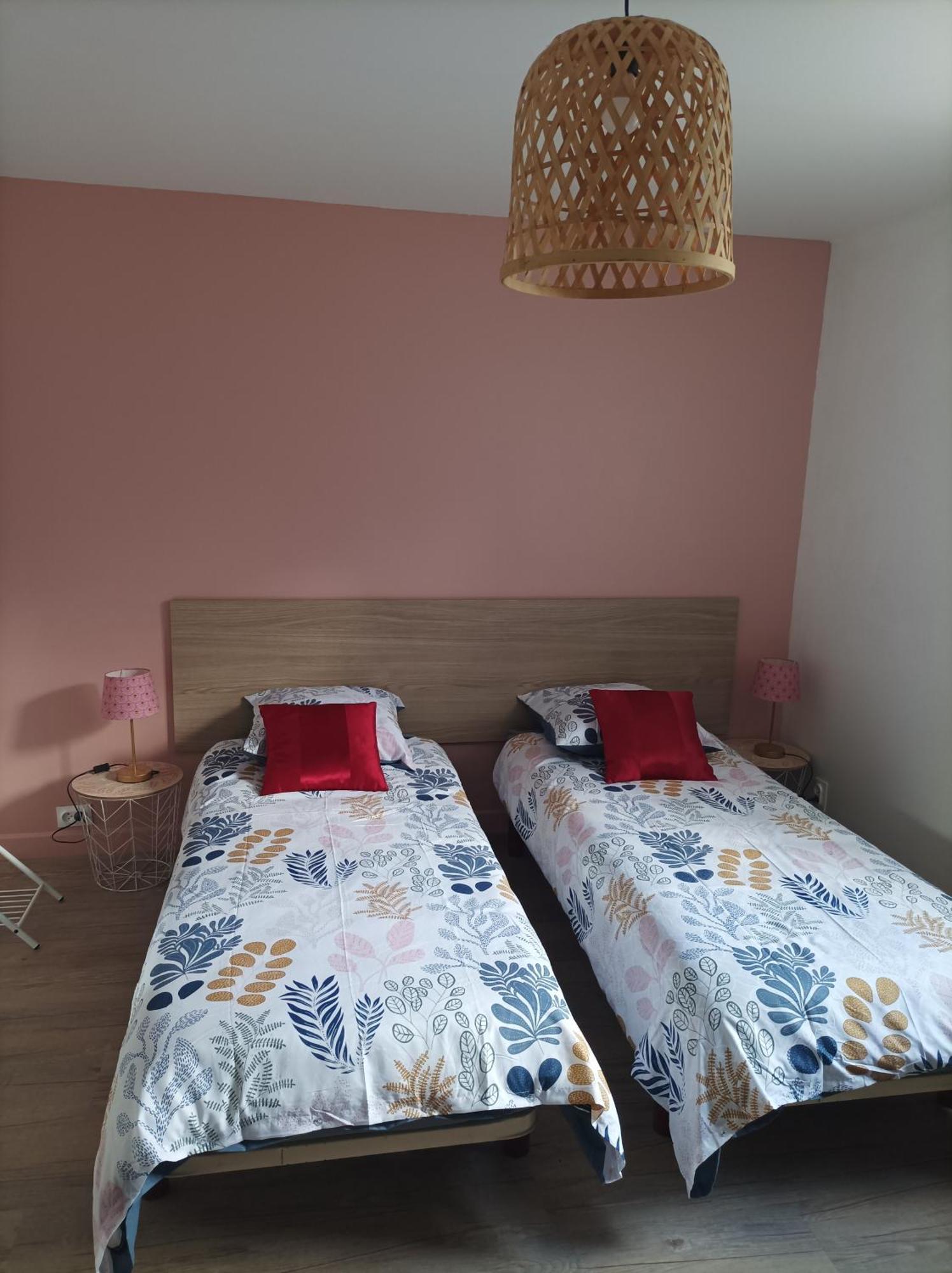 Patrice Et Chrstel Appartement Independant Chatuzange-le-Goubet Exterior foto